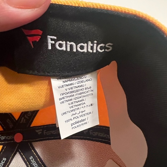 Men's Fanatics Gold/Navy Nashville‎ Predators Iconic Color Blocked Snapback Hat - Picture 9 of 9